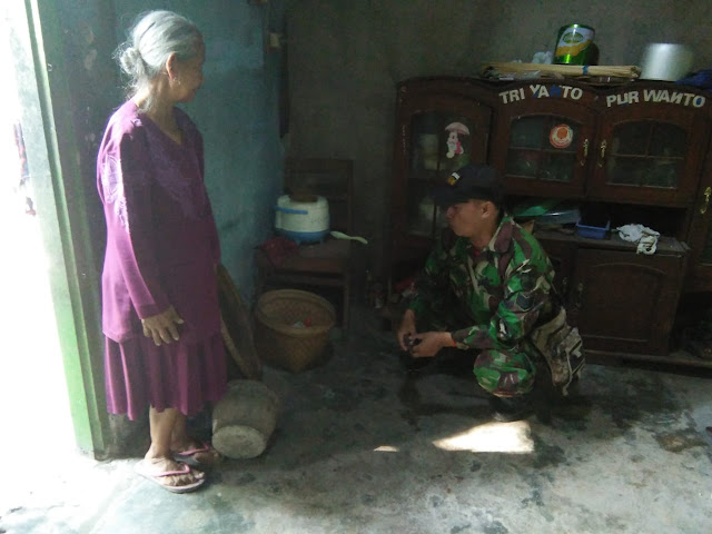 Jambanisasi TMMD Reg 105 Kodim Klaten Menyasar Ke rumah Mbah Hadi   