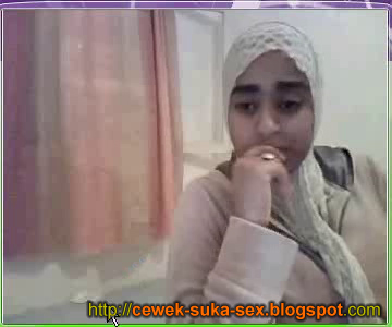 Cewek Jilbab Bugil Suka Sex: jilbab buka toket
