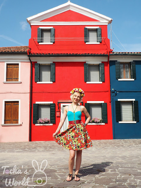 architecture, Bags of Love, Burano Island, cotton drill, digital print, fashion, Italy, pattern cutting, skirt, soutache, Venice, flower crown, printed textiles, textile design, pattern, slow fashion, Tocha's World, Capricho, necklace, jewellery