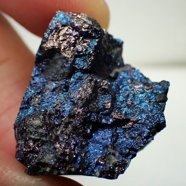 ボーナイト 斑銅鉱 Bornite