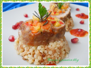 Rulada de porc pe pat de cus-cus