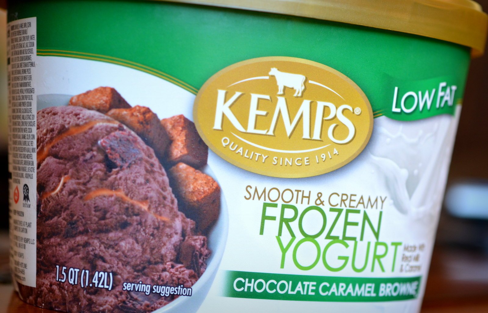 food and ice cream recipes REVIEW Kemps Chocolate Caramel Brownie
