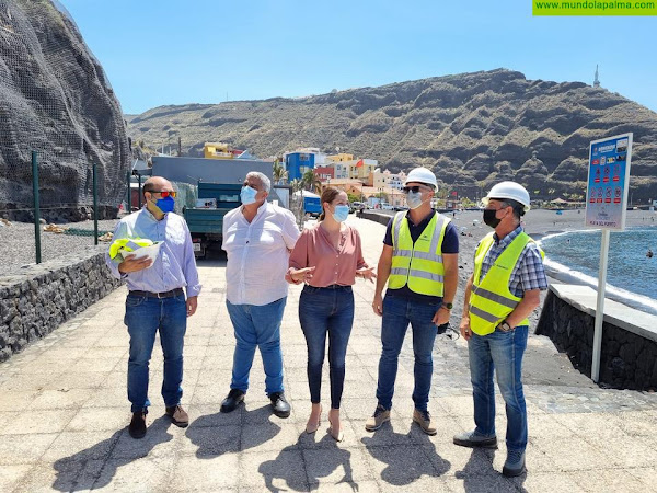 El Paseo Marítimo del Puerto de Tazacorte recobra la normalidad tras mejorar la seguridad de la zona afectada por los desprendimientos