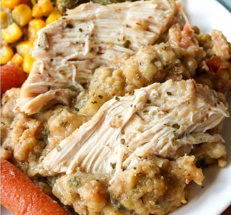 Enjoy & have a nice meal !!!: Crock Pot Chicken and Stuffing