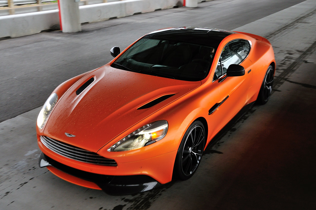 Aston Martin Vanquish 2014