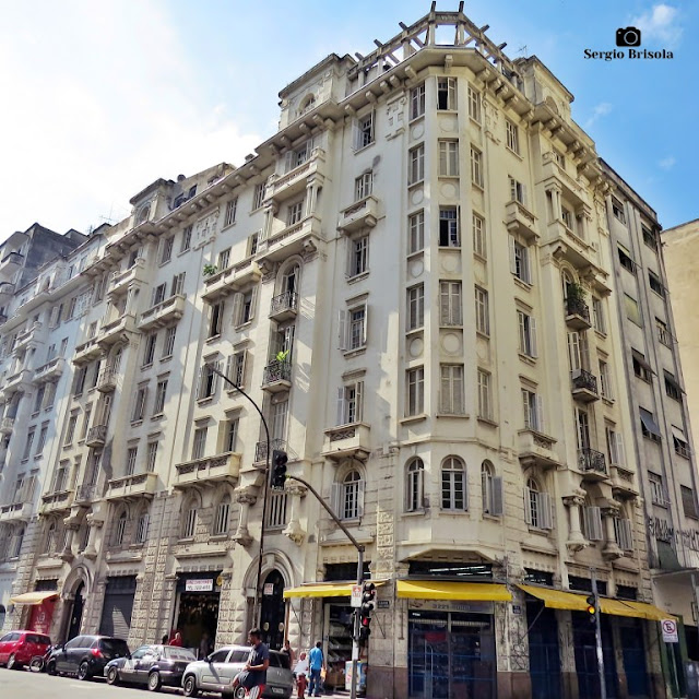 Antigos prédios residenciais na Alameda Barão de Limeira Descubra