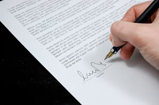 Contoh Surat Kuasa Umum (via: pexels.com) Contoh Surat Kuasa Umum (via: pexels.com)