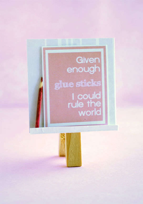 zakka life Craft Clothespin Easel