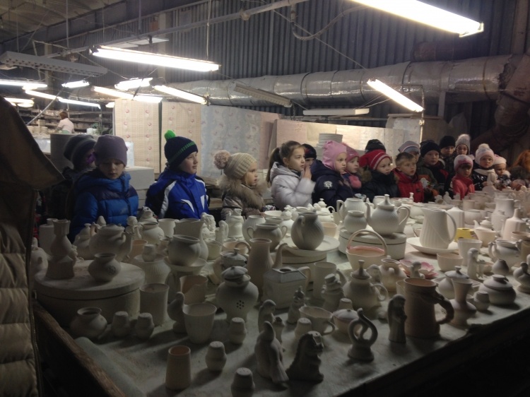 Фарфоровый завод сысерть мастер класс. Сысертский фарфоровый завод экскурсия. Сысерть экскурсии на завод. Экскурсия на сысертский завод. Экскурсия на фарфоровый завод сысерть с мастер-классом.