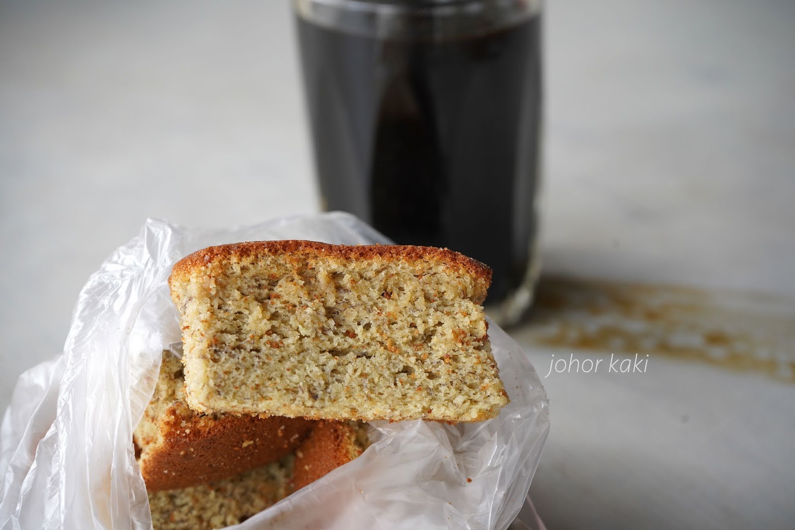 JB Banana Cake · Hiap Joo 100 Year Old Bakery & Biscuit Factory Johor