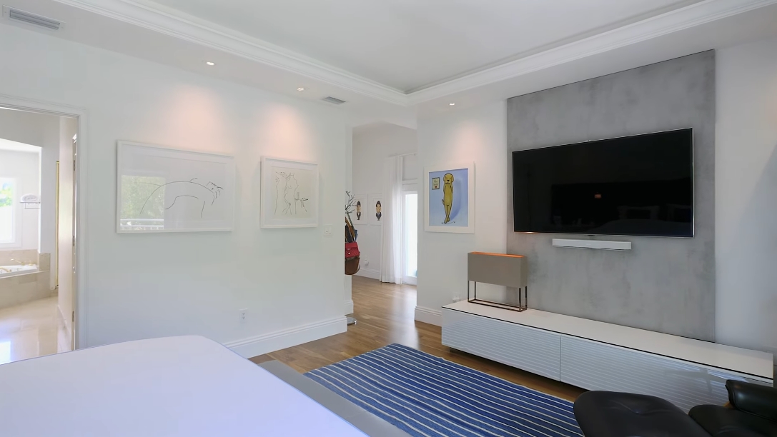 45 Interior Design Photos vs. 16 Turtle Walk, Key Biscayne, FL Luxury Home Tour