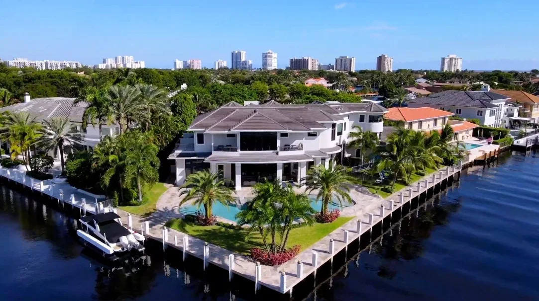 56 Photos vs. 30 Bay Colony Ln, Fort Lauderdale, FL Interior Design Ultra Luxury Mansion Tour