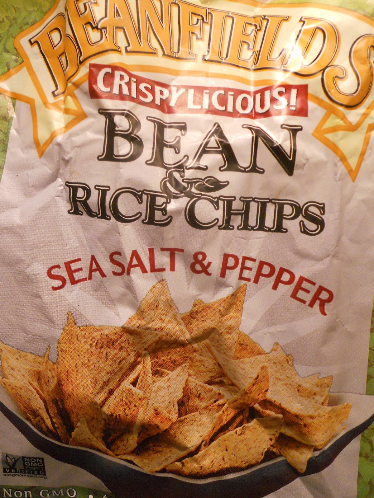 Czech Vegan (in America) Beanfields Crispylicious Bean & Rice Chips Review