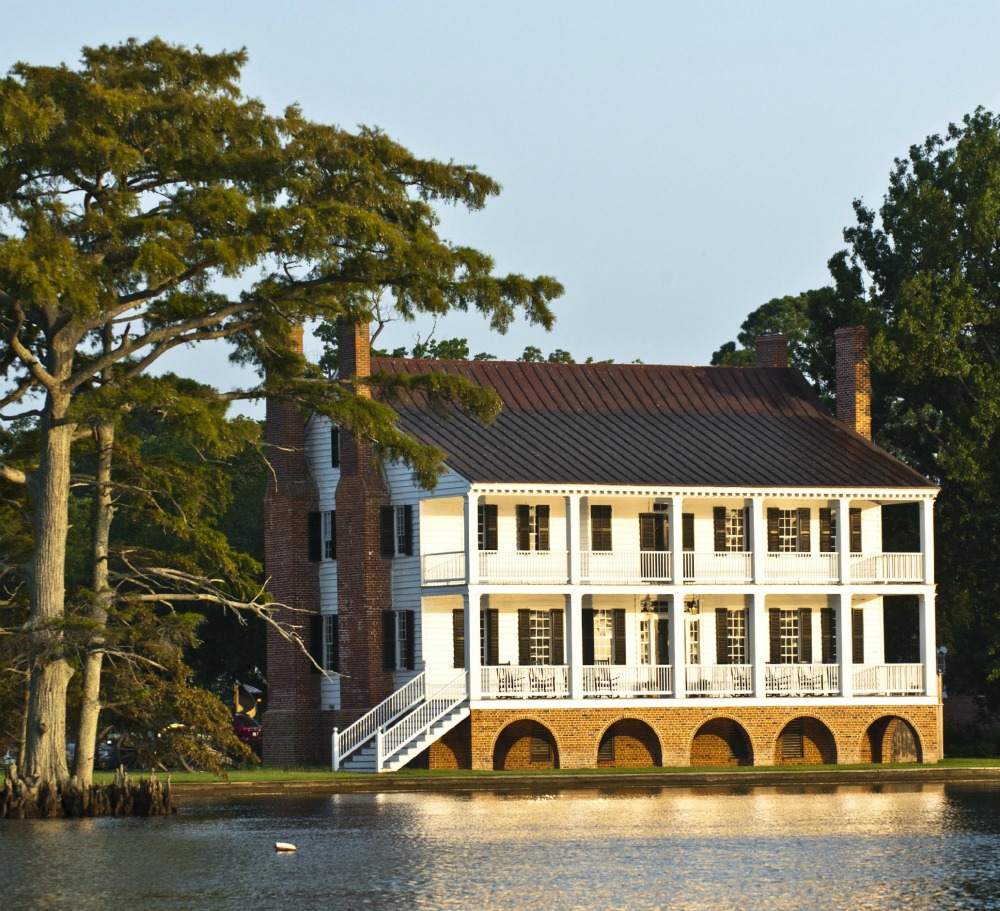 Becky's Bridge to the Past Revolution Road Trip The Mings and Edenton