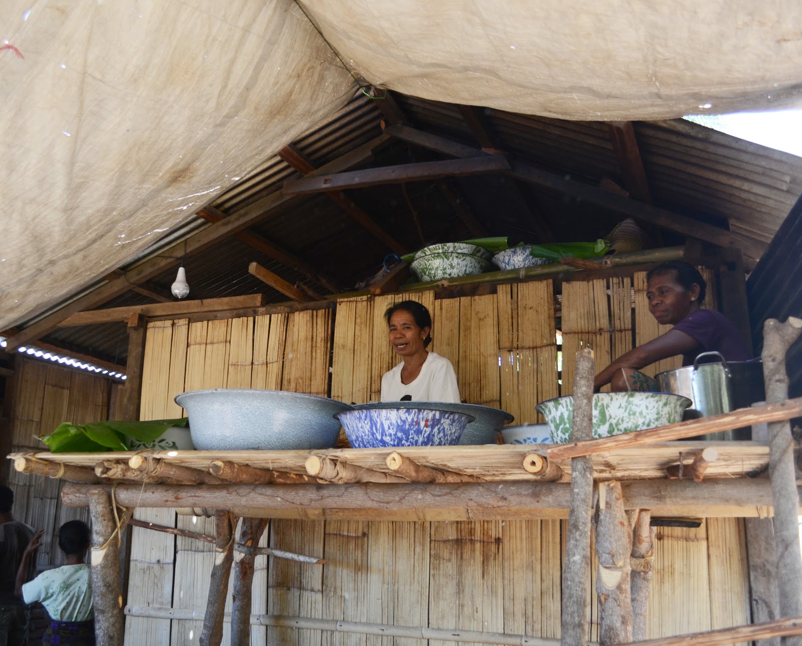 Gambar Rumah Adat Ende - Gambar Om