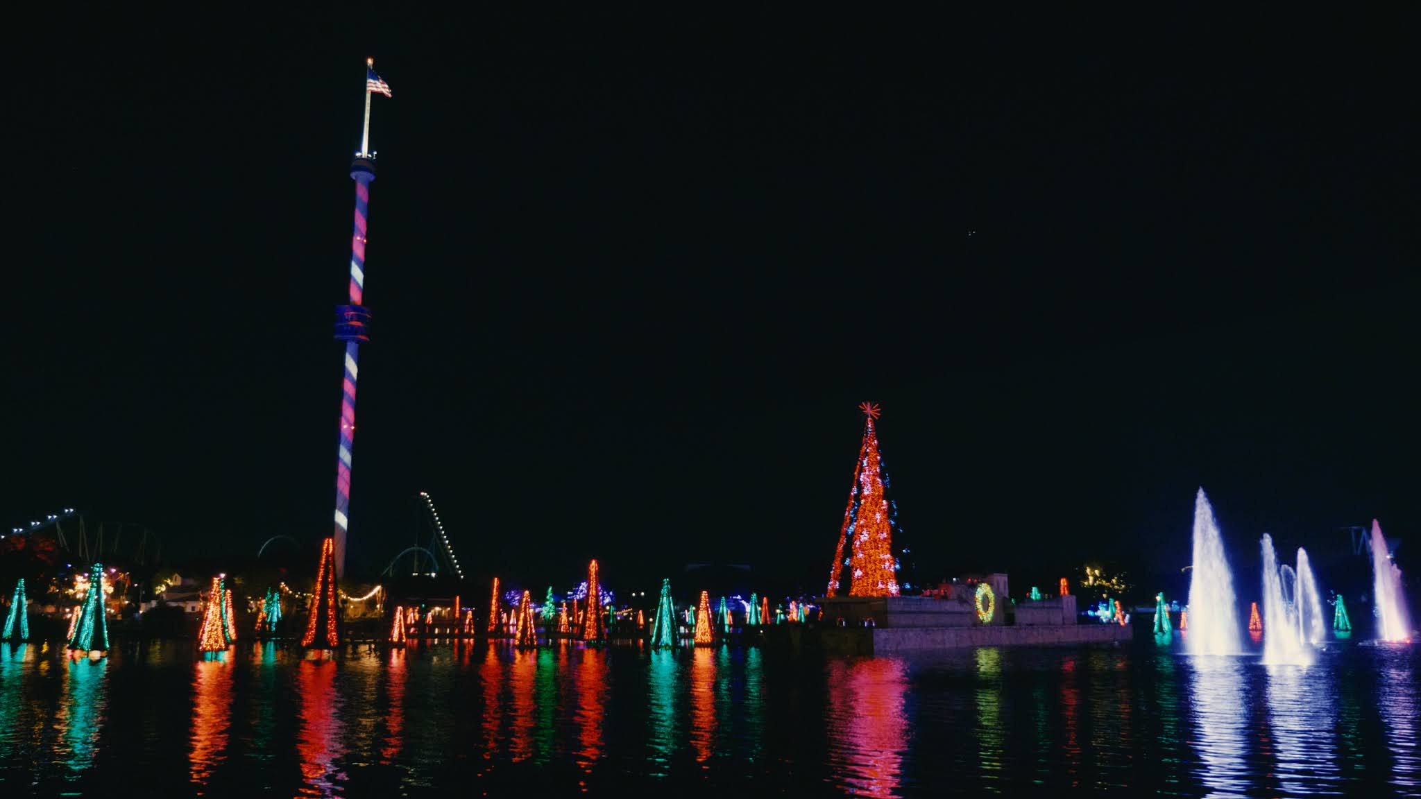 Axel Perez Blog: SeaWorld Orlando’s Christmas Celebration Offers Limited Capacity and Unlimited