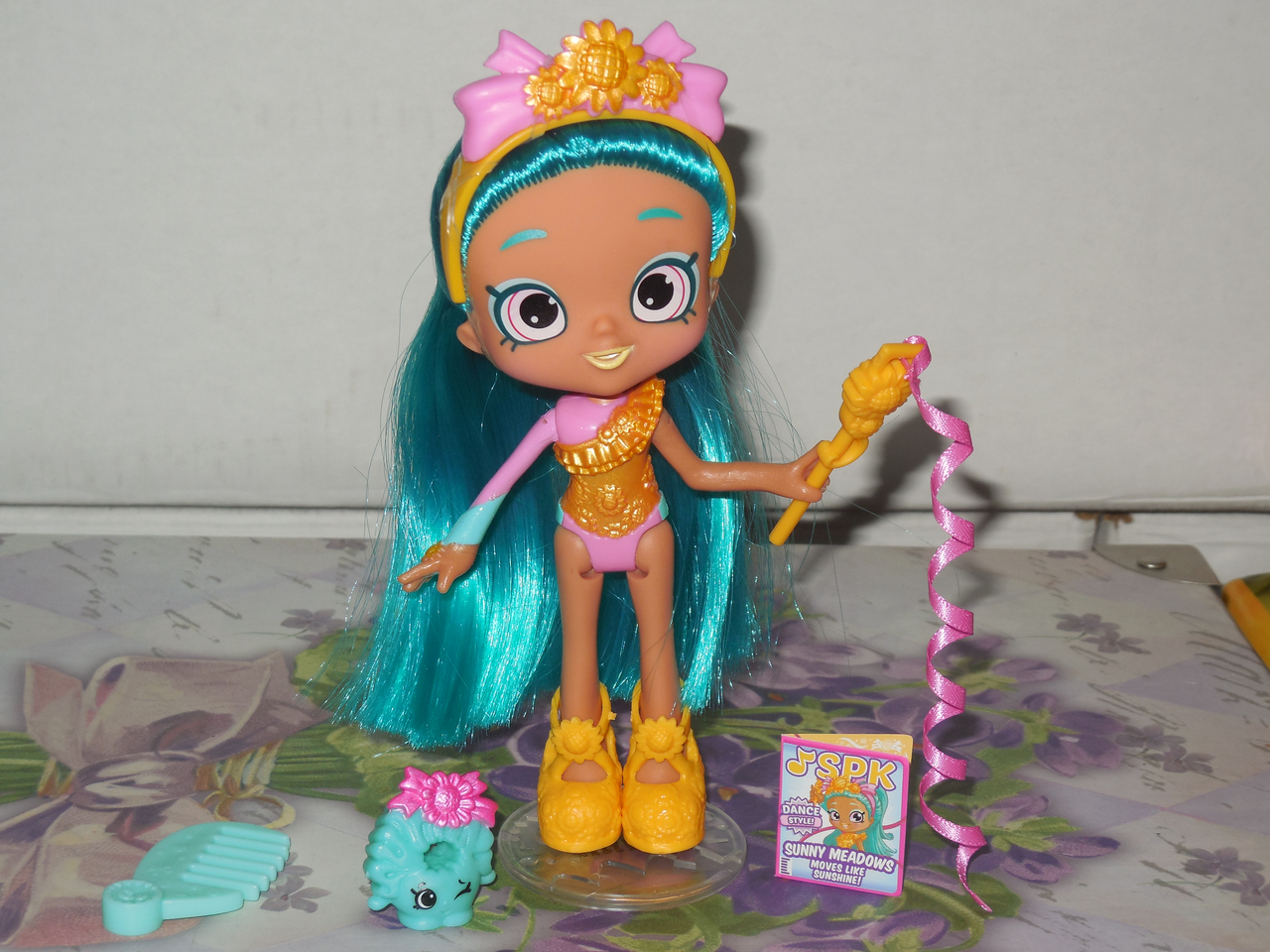 shopkins shoppies dance style