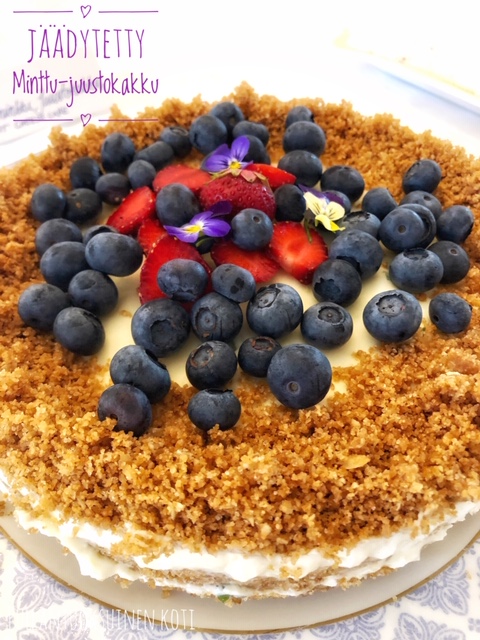 #juustokakku #jäädyke #minttu #mint #cheesecake #baking #delicious #dessert #beautifulcake #cakedecor #cake #leivonta #kakkuresepti #pullantuoksuinenkoti