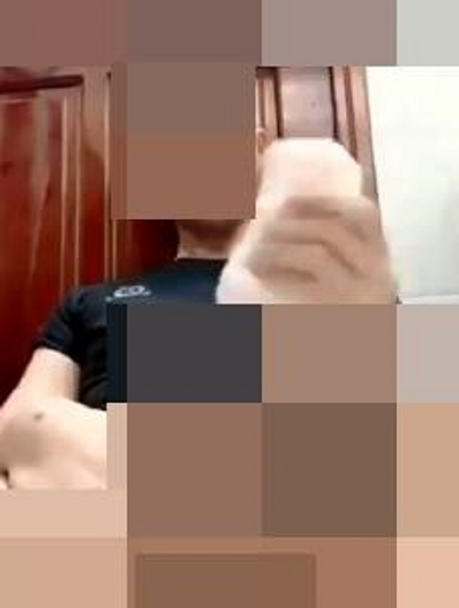 clip khoa vương 16