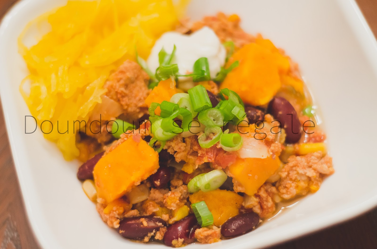 Chili au porc et à la patate douce à la mijoteuse Doumdoum se régale