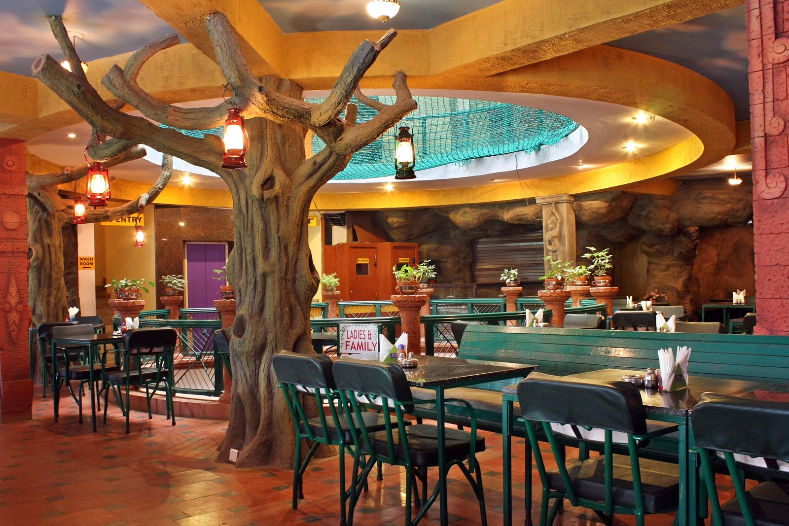 MysoreRestaurants Valentine's Day ♥ Specials Parklane