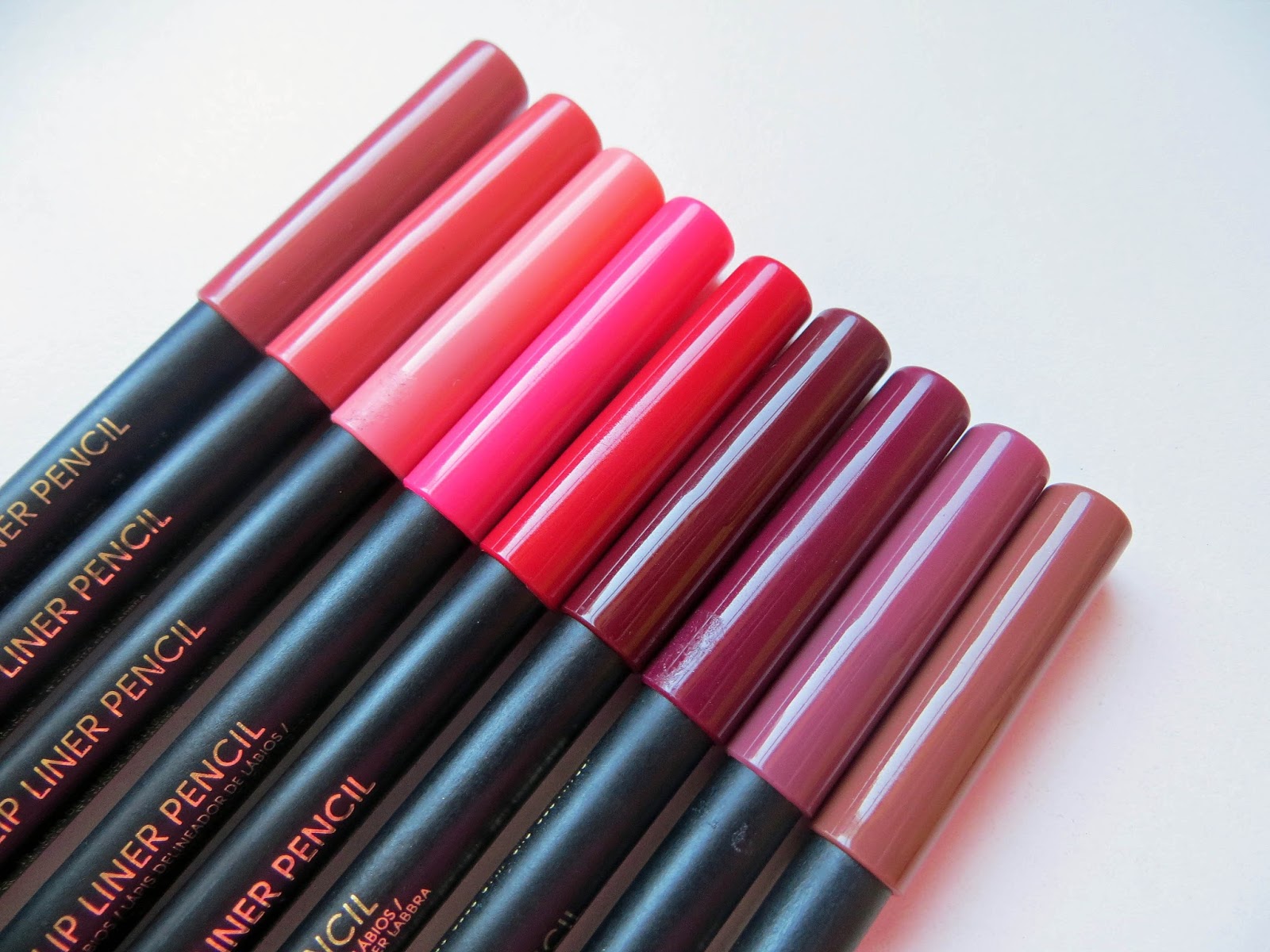 Dainty Ditsy An Ode To The Primark Beauty Lip Liners...