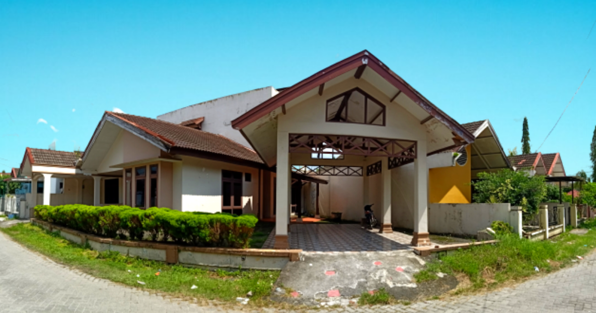 Jual rumah 2 lantai di Perumahan Citra Wisata Jl. Karya Wisata Medan