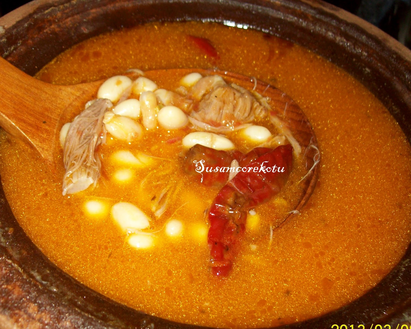 GÜVEÇTE KUZU ETLI KURU FASULYE Susam Çörek Otu Denenmiş Tarifler