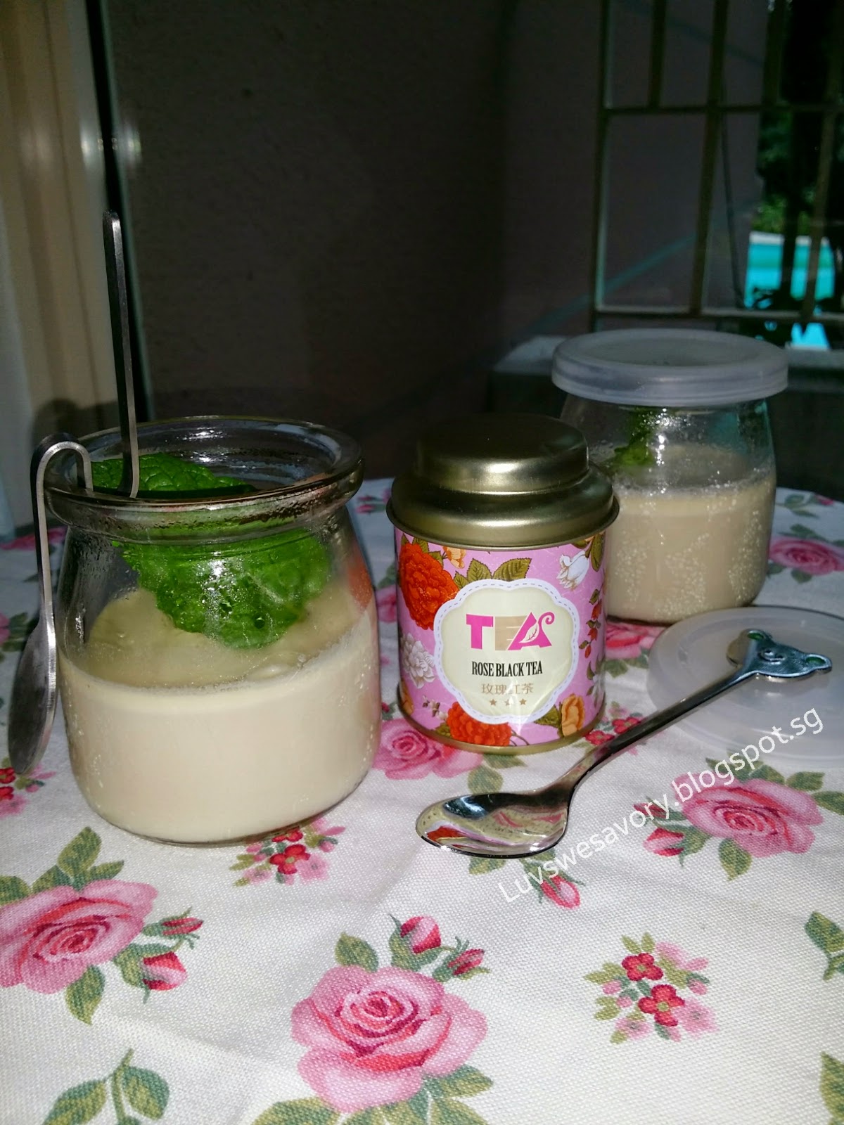 Luvswesavory Easy and Fluffy Rose Black Tea Mousse