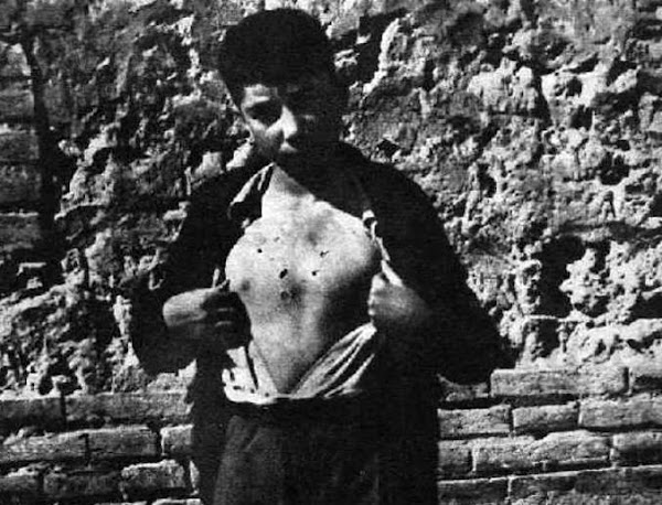 El niño Paulino Araceta, testigo y superviviente de la destrucción de Guernica El niño Paulino Araceta, testigo y superviviente de la destrucción de Guernica
