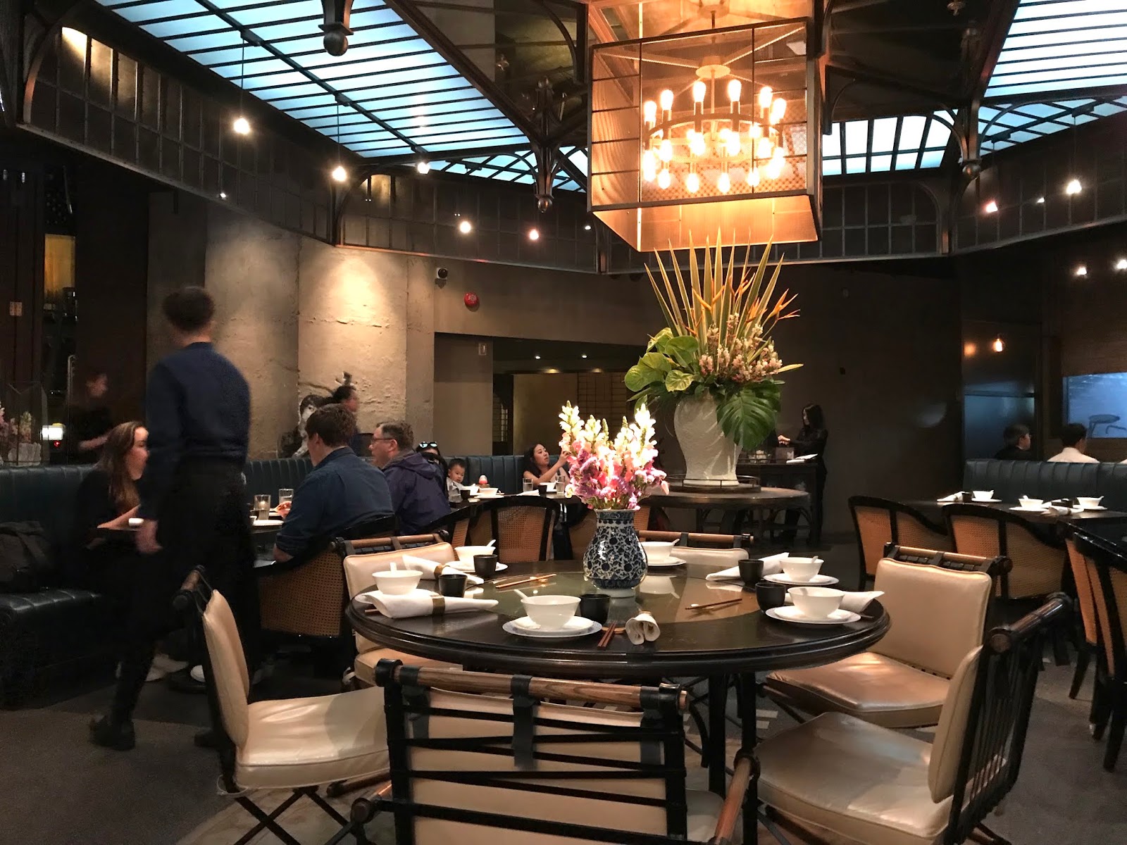 Mott 32 The Most Exquisite Dim Sum In Hong Kong / LUCY LOVES TO EAT