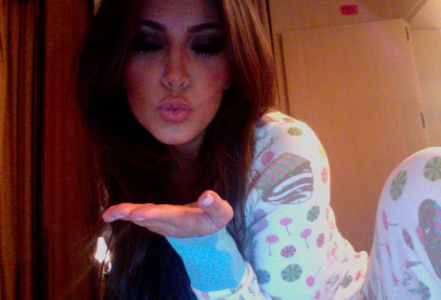 kim kardashian twitter |Stock Free Images