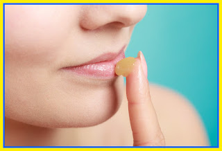 सर्दियों के होंठों की देखभाल के घरेलू उपचार- Lips Care Home Remedies