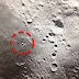 Estrutura misteriosa na lua TRIANGULAR , que se move de lugar seria uma "nave mãe" ou apenas uma "base móvel" ?