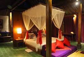 Bamboo - Dine - in Gazebo - of Sapulidi Lembang http://www.aseppetir1.com/2015/04/bamboo-dine-in-gazebo-of-sapulidi.html