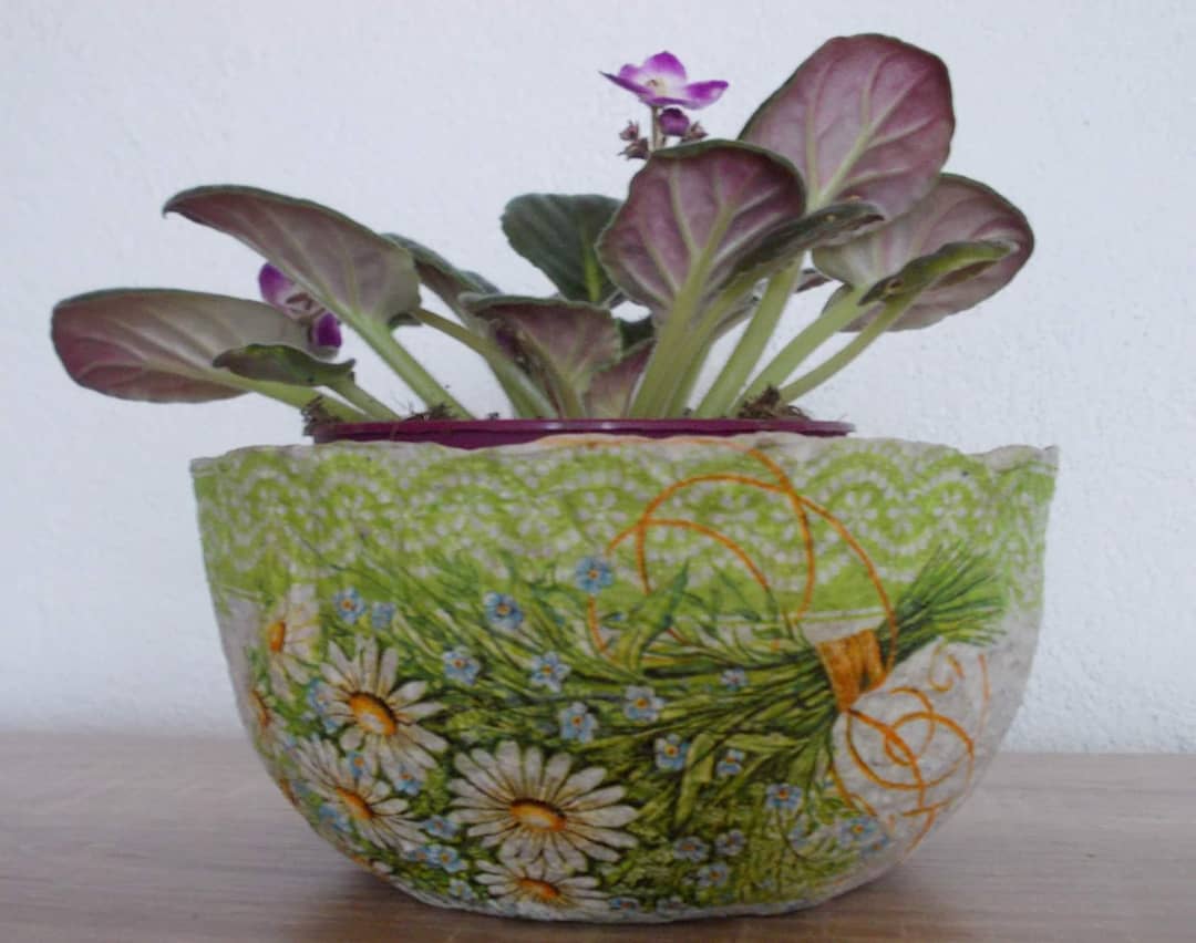 Decorative Paper Bowls and Jewelry Trays