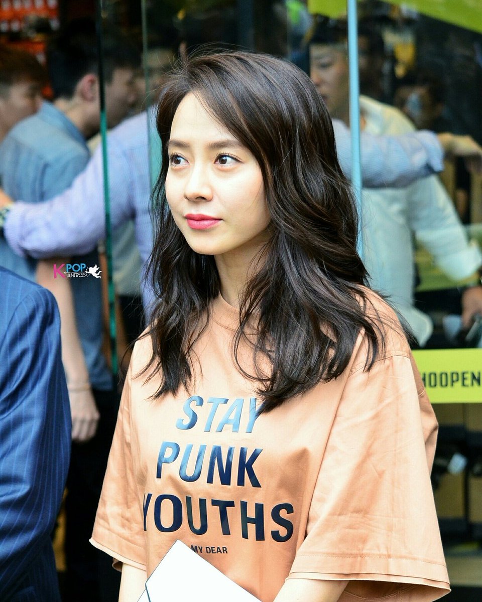 Song Ji Hyo In Malaysia.