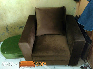 service sofa bandung