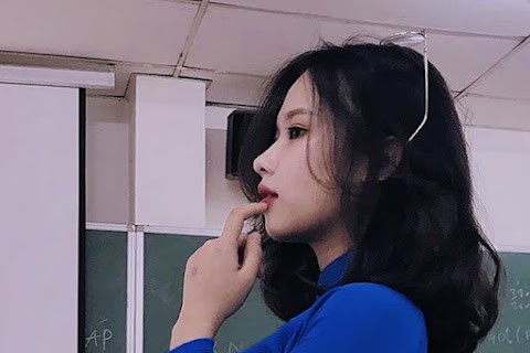 Tân sinh viên được gắn mác “cô giáo” chỉ sau một đêm