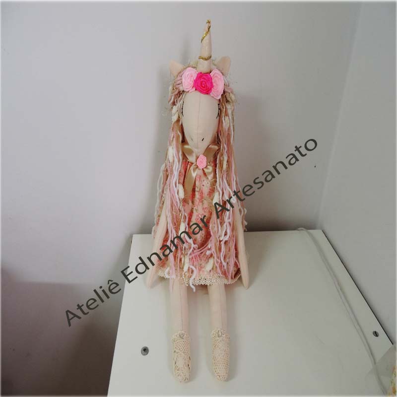 Ednamar Artesanato Boneca Unicórnio em Tecido Artesanato Em Tecido Unicornio ~ Ednamar Artesanato Boneca Unicórnio em Tecido