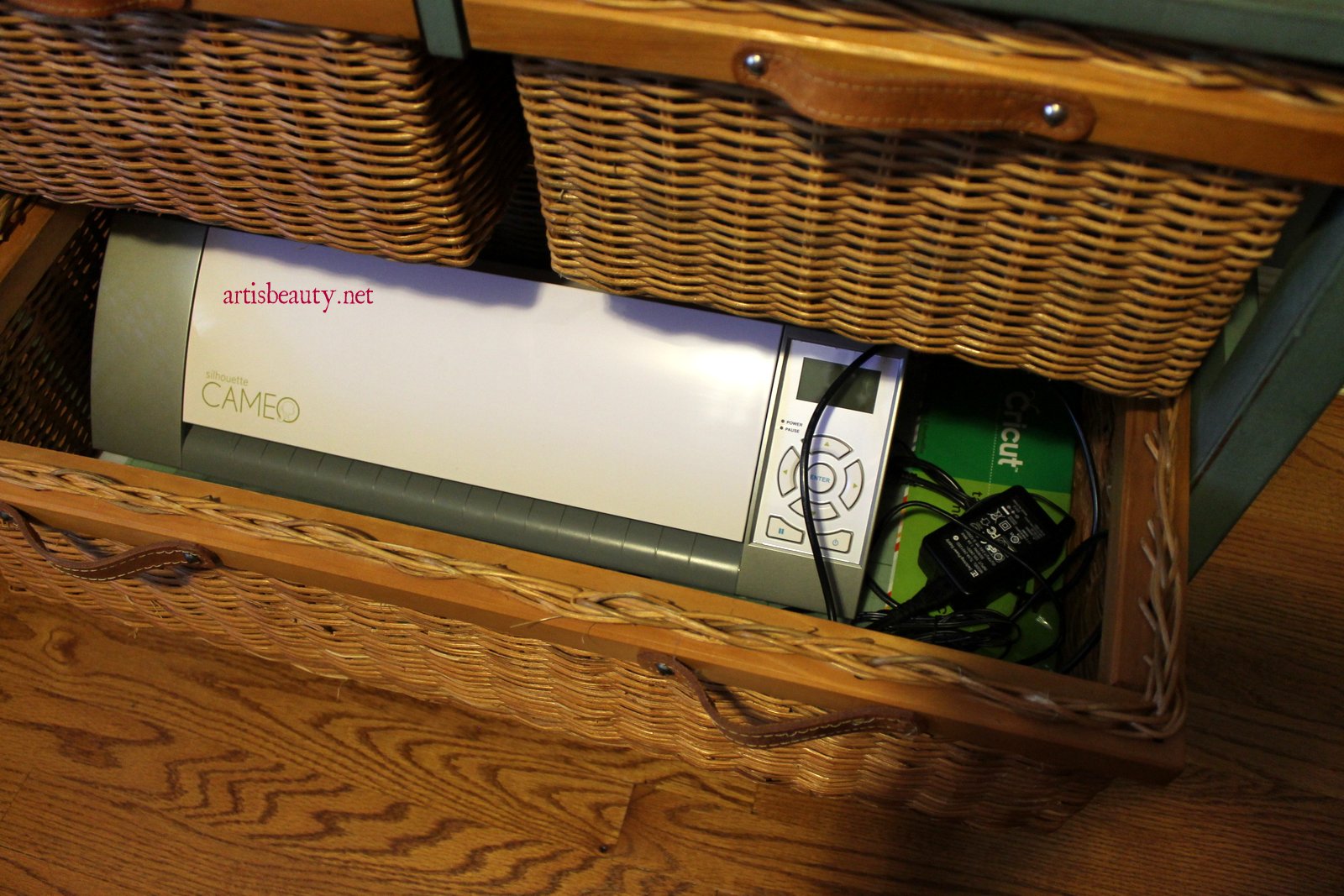 ART IS BEAUTY Wicker storage basket Dresser MAKE OVER!