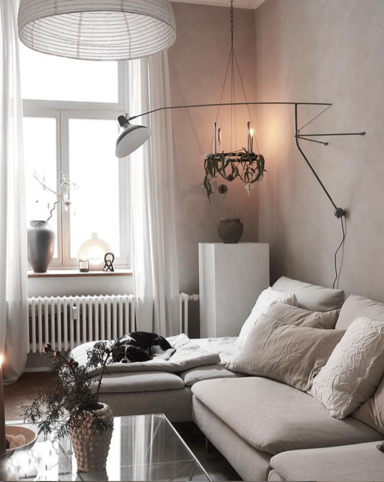 Dreaming of a White Christmas In A Munich Home