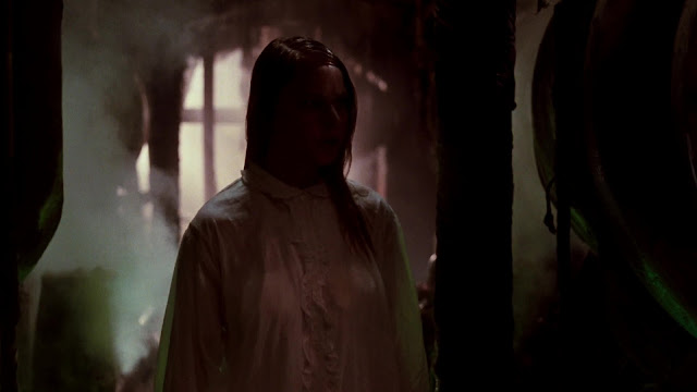 Pesadilla En La Calle Del Infierno 4 (1988)