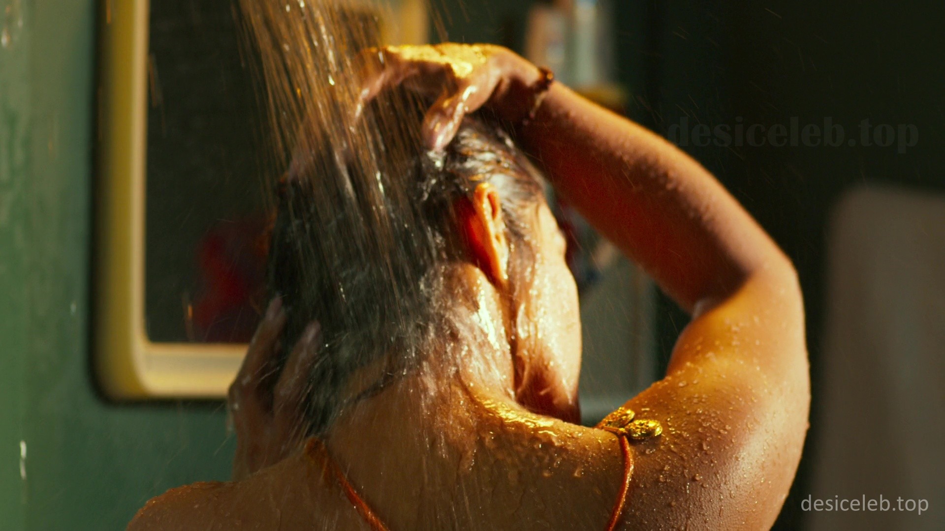 Kavya Thapar Hot Romance Scene in Ek Mini Katha, Kavya Thapar topless bath, Kavya Thapar backless nude, Kavya Thapar sex scene, Kavya Thapar moan