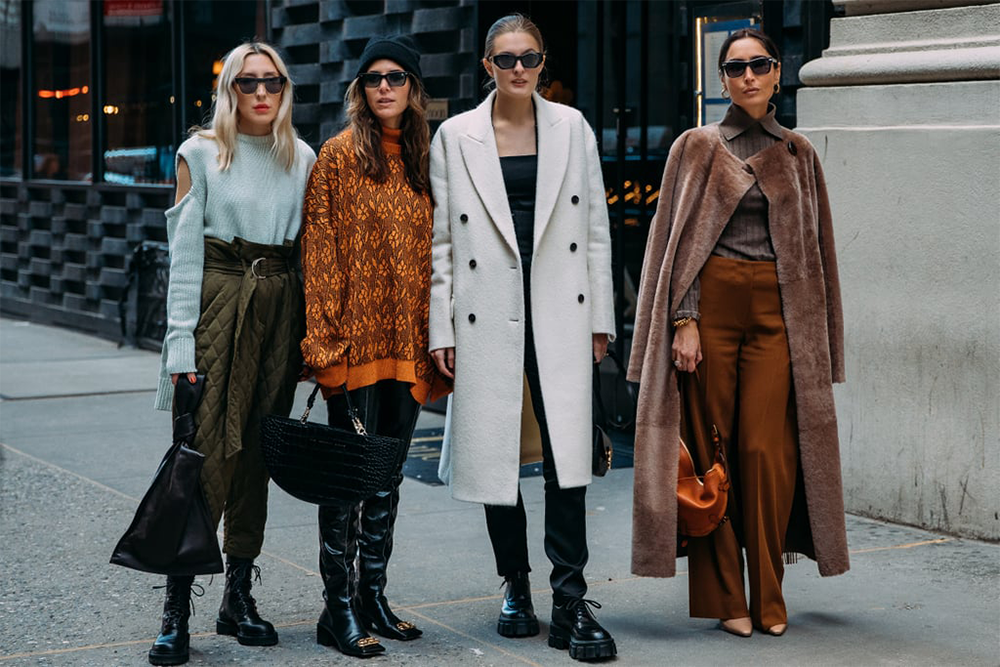 Stylish New York Fashion Week Fall 2020 Street Style — Stylelista ...