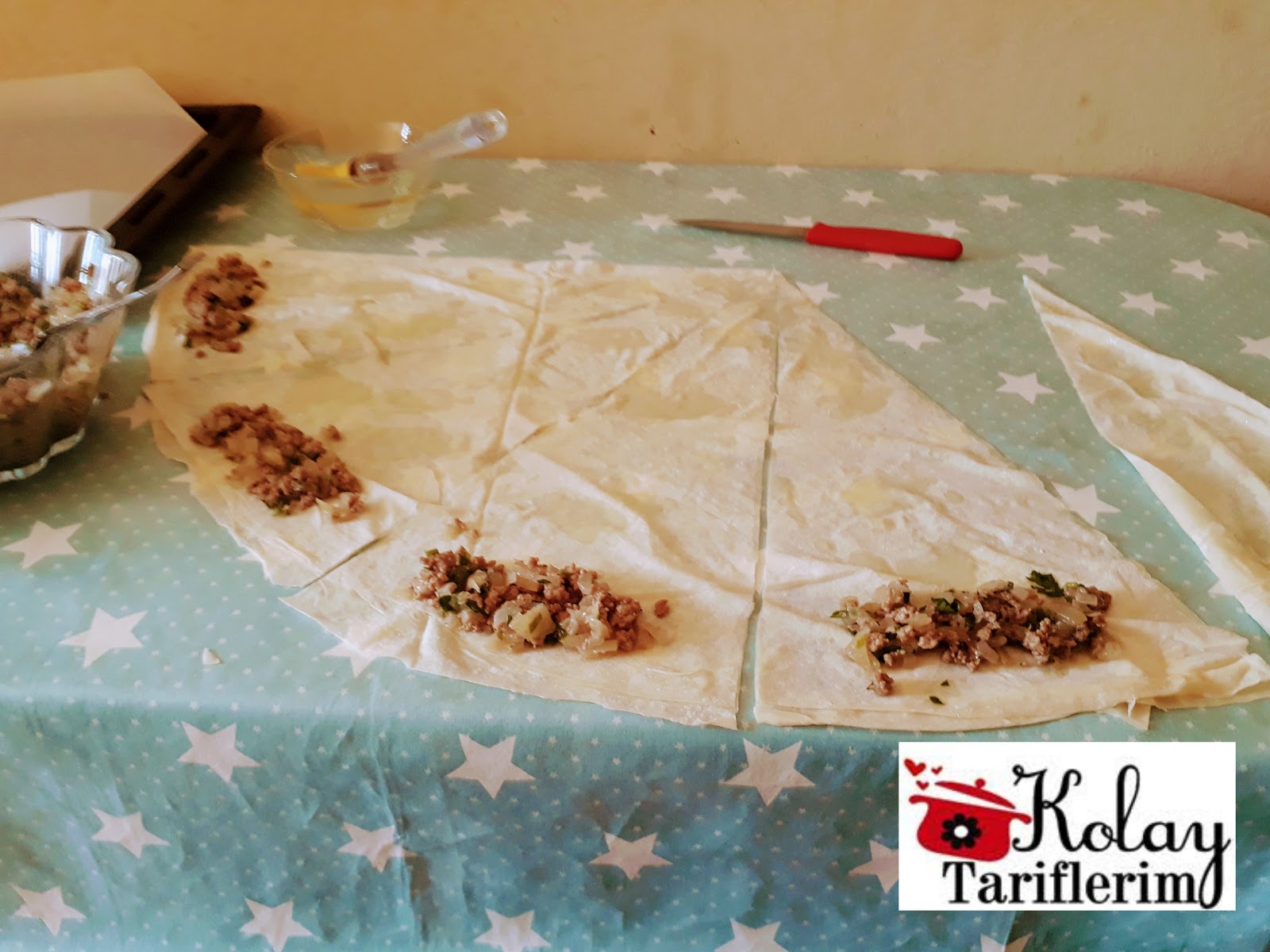 Hazır Yufkadan Kıymalı Rulo Börek Kolay Tariflerim Pratik, Lezzetli