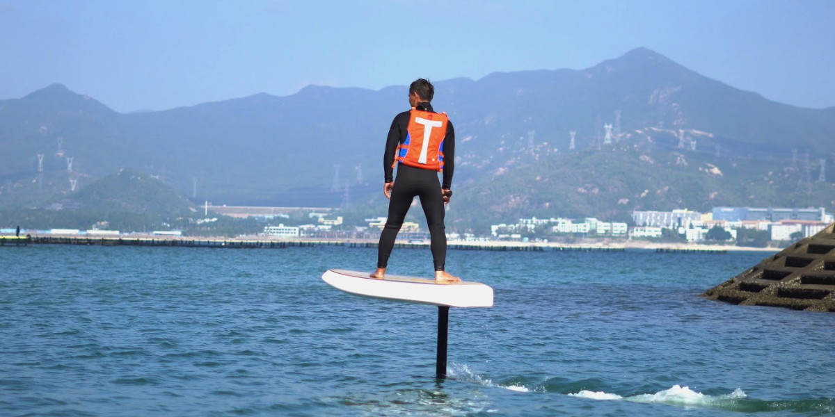 What is electric hydrofoil surfboard? A new lifestyle is coming!