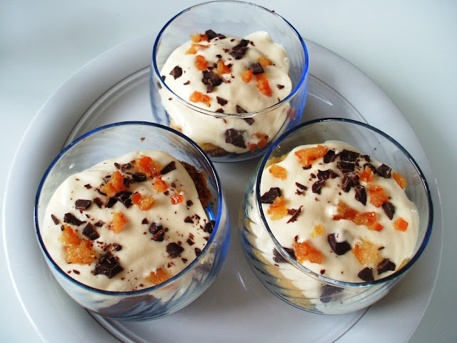 Tiramisù al Pandoro, Arancio e Cioccolato