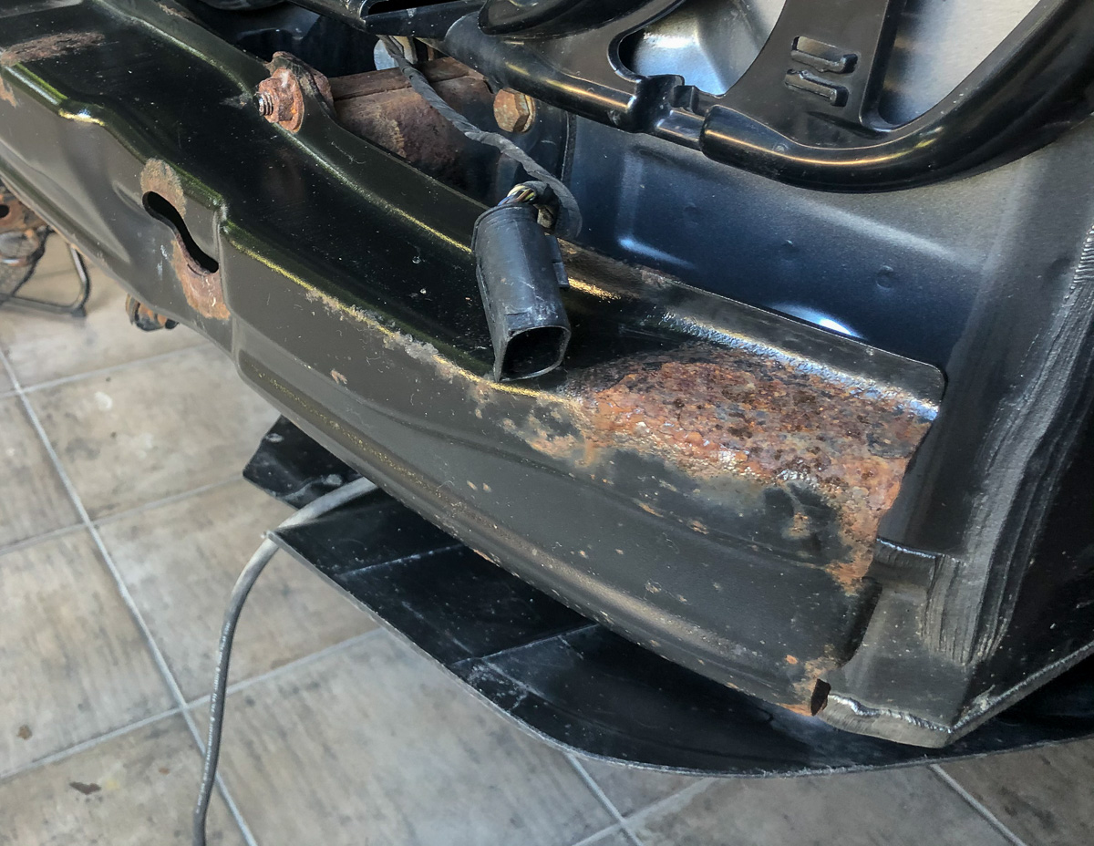 BMW Underbody, Suspension and Rear Bumper Rust Repair with POR15 System Fight Chaos the Fix