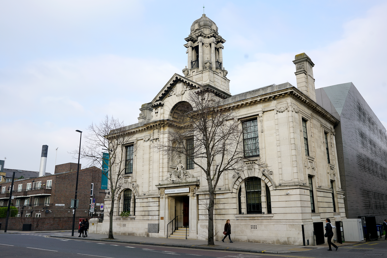 Buckets & Spades Men's Fashion, Design and Lifestyle Blog